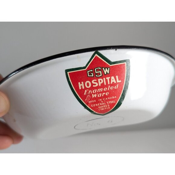 Vintage 1960s GSW Hospital Enameled ware metal dish No 6, kidney shaped white - Picture 5 of 8